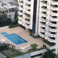 ティー バンコク ホテル