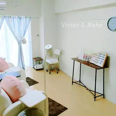 Vivian L Naha Nail salon ビビアンエル ネイルサロン 那覇店