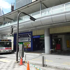 博多バスターミナル２Ｆ（バス）