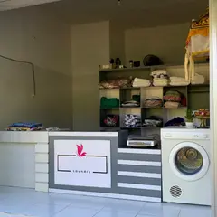 インドラ ジャヤ ランドリー