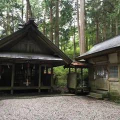 浪合神社