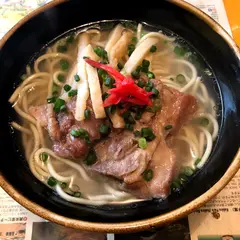トラカフェ