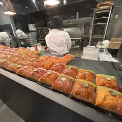 焼きパイとお菓子onomatopée（オノマトペ）