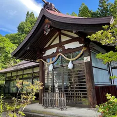 山本館