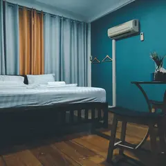 アクセス ホステル