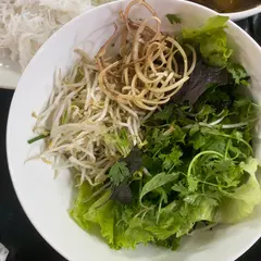 Bún Chả Lằu Gất Gụ
