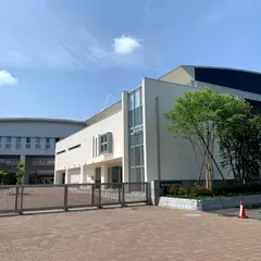 藤沢市立六会中学校