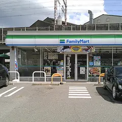 ファミリーマート 大山崎インター店