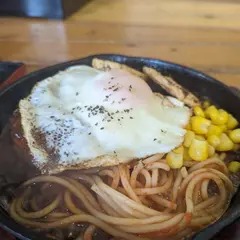 ラガー亭