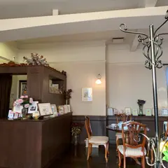 カフェルーエ