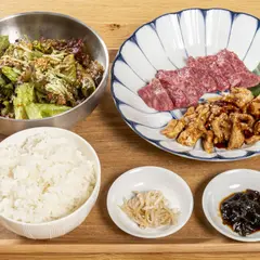 炭火焼肉ろむ