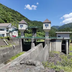 石田川ダム