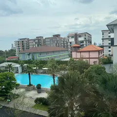 Health Land Resort & Spa