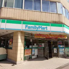 ファミリーマート 関内駅前店