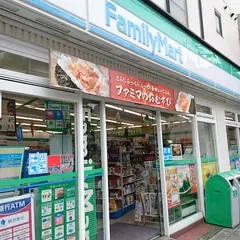 ファミリーマート 雨宮音楽通り店