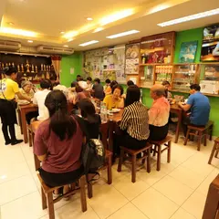 ร้านผัดไทยทิพย์สมัย