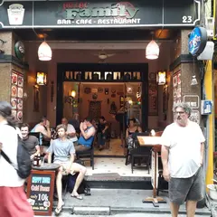 Au Lac Family Restaurant