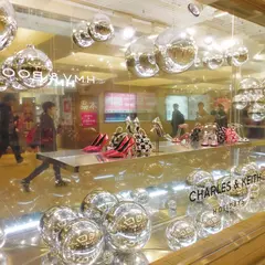 CHARLES & KEITH ルミネエスト新宿店