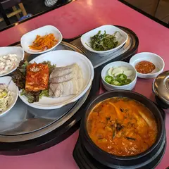 놀부보쌈 을지로6가보쌈점