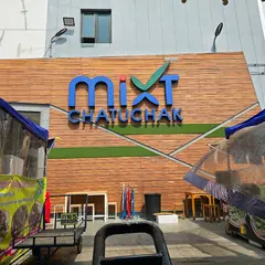 Mixt Chatuchak