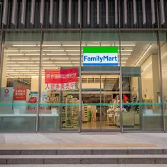 ファミリーマート 横浜三井ビル店
