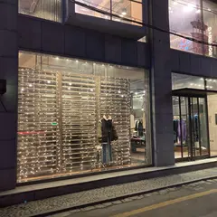 에크루. Ecru
