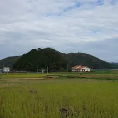 草枕山