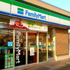 ファミリーマート 金沢問屋町二丁目店