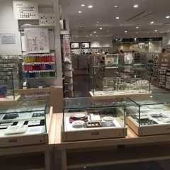 パーツクラブ・グランフロント 大阪店