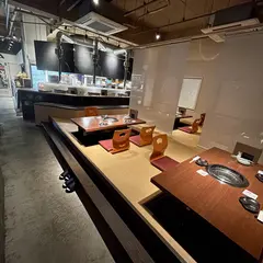 肉亭 こむらさき