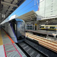 JR 新宿駅