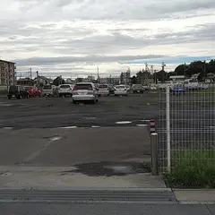 臨時駐車場