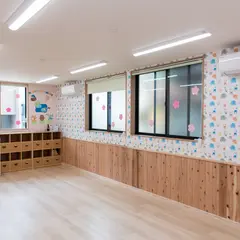 Milky Way International Nursery School 市川新田校