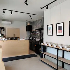 YKNOT COFFEE WORKS