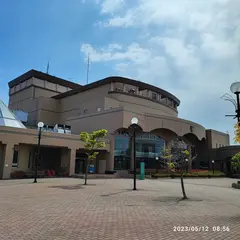 六ヶ所村文化交流プラザ（スワニー）