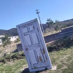すずめの後ろ戸