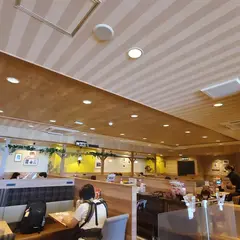 ガスト 下赤塚店