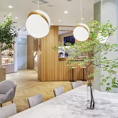 ゴディバ カフェ みなとみらい店