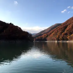 湯西川湖