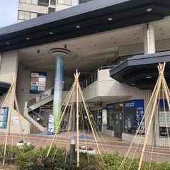 ニコニコレンタカー 金沢駅兼六園口店