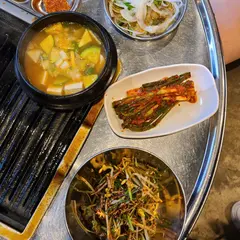 연탄생고기집