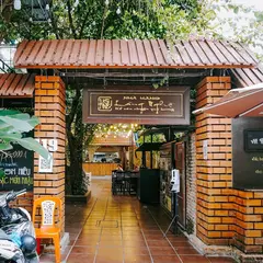 Nhà Hàng Làng Nghệ