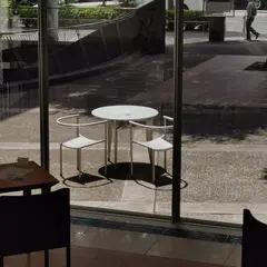 ヒルサイド HILLSIDE カフェ