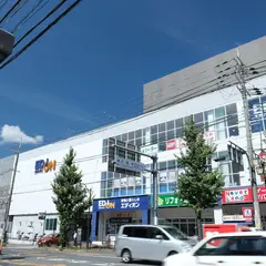 エディオン円町店