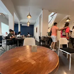 Là Việt Coffee Saigon (57A Tú Xương)
