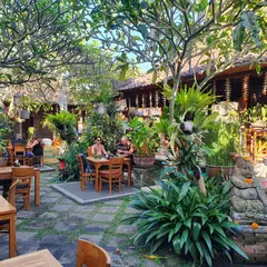 Warung Makan Bu Rus