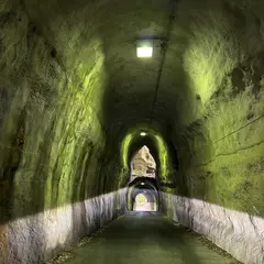 向山トンネル
