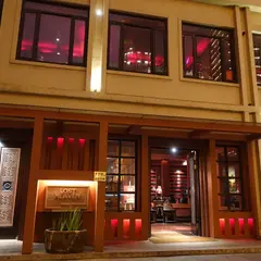 花馬天堂雲南餐庁