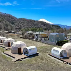 河口湖BASE DOME GLAMPING登り坂