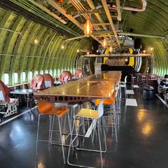 747 カフェ
